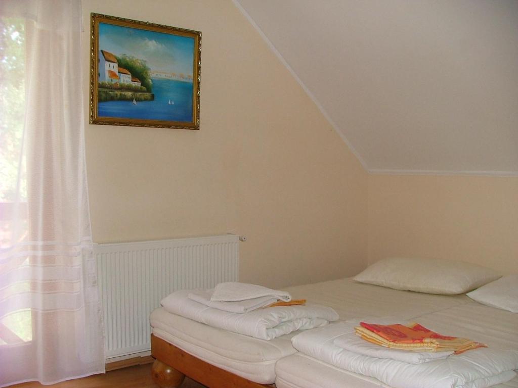 Szarvas Panzio Hotel Erdőbénye Camera foto